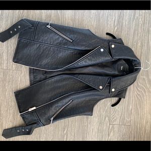 Sleeveless Black Leather Moto Vest
